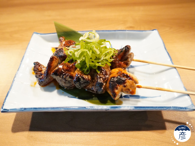 とろける美味しさ！カガミダイの肝を贅沢に串焼きで！