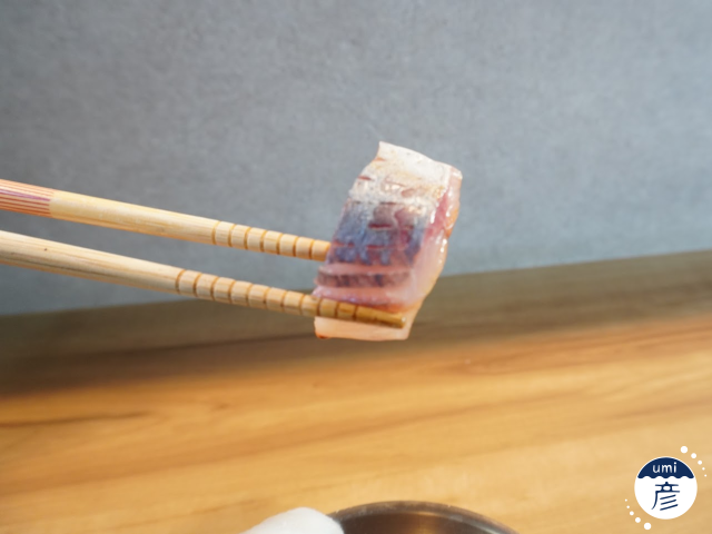 細身で綺麗な青物「ツムブリ」登場！