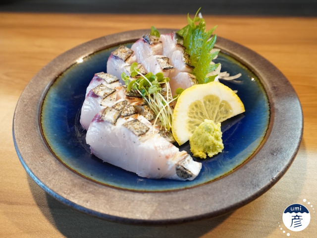 旬を迎えたサワラ(鰆)を捌いている厨房に潜入!