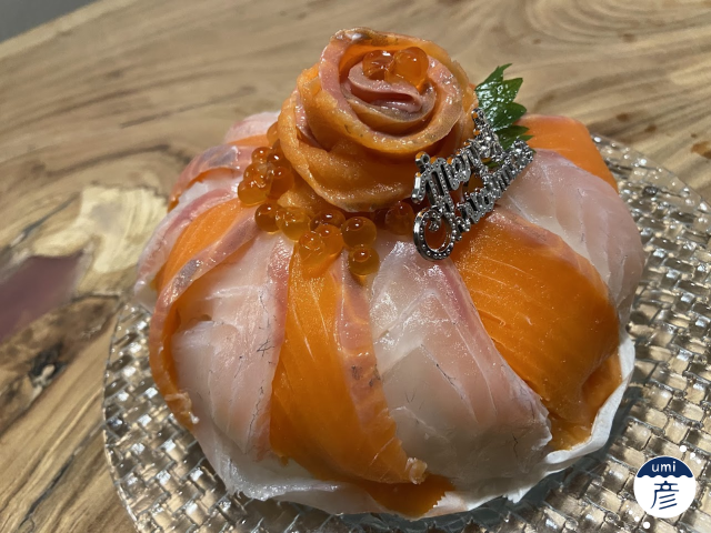 新商品！お寿司ケーキができました！